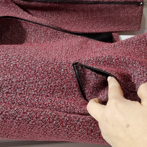 Red Pattern Blazer - Picture 5 of 6